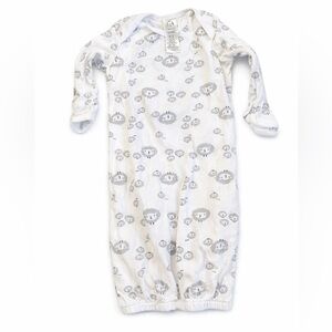 Gerber White and Gray Lion Print Sleep Sack